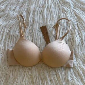Skims Ultimate Push up Plunge Bra Sand Size 32C